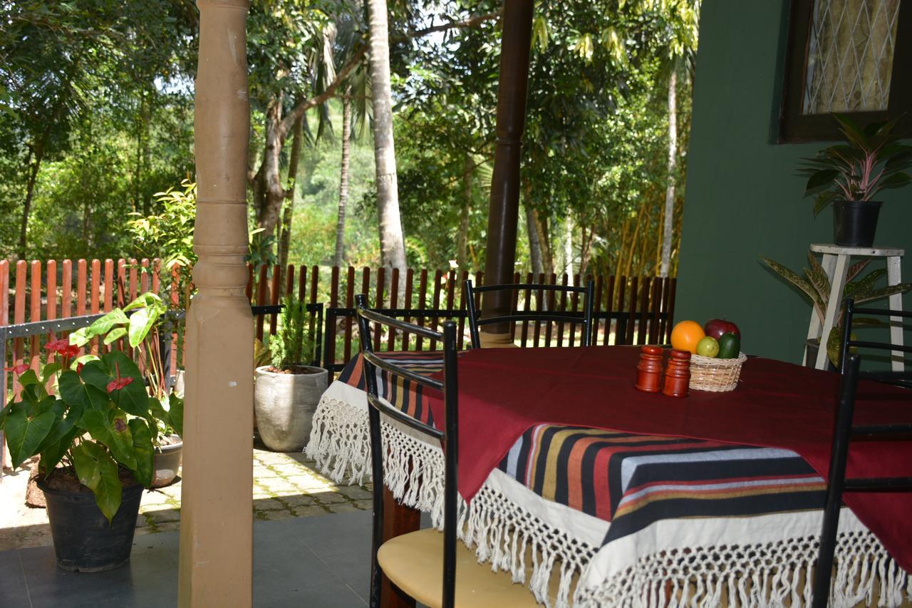 Nature'S Hideout Holiday Home Mirigama Екстериор снимка